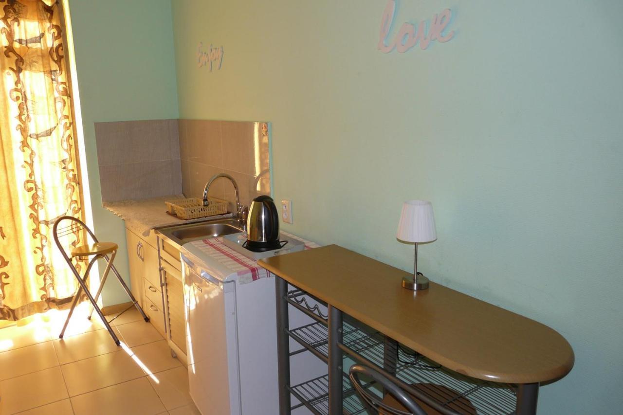 Why Me Eco-Friendly Rooms Тбилиси Екстериор снимка