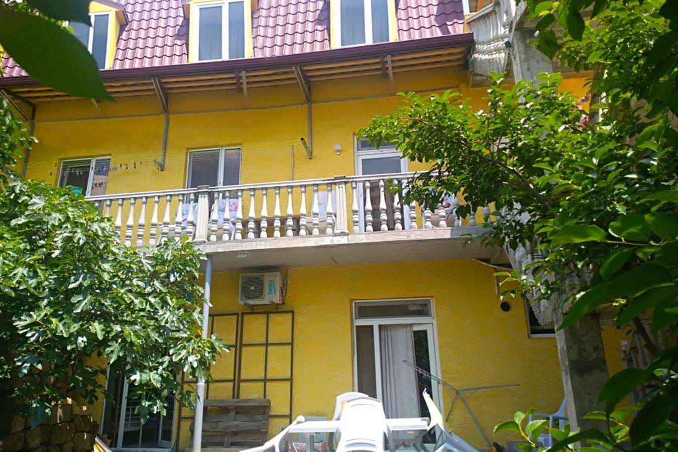 Why Me Eco-Friendly Rooms Тбилиси Екстериор снимка