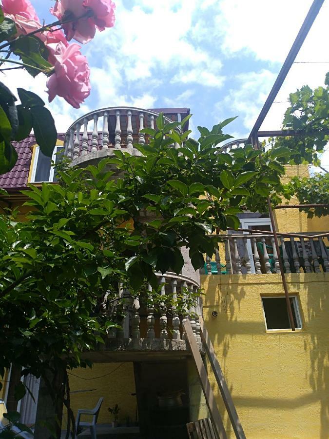 Why Me Eco-Friendly Rooms Тбилиси Екстериор снимка